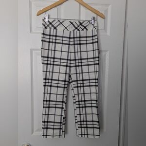 BNWT - Meg & Margot Pull-On Capris Pants